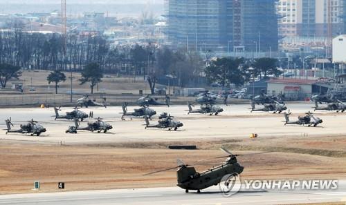 This photo taken on Feb. 27, 2020, shows Helicopters of the U.S. Forces Korea (USFK) at U.S. base Camp Humphreys in Pyeongtaek, 70 kilometers south of Seoul. (Yonhap)