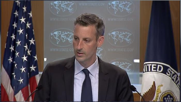 The captured image from the website of the U.S. State Department shows spokesman Ned Price speaking in a daily press briefing at the State Department in Washington on April 8, 2021. (Yonhap)