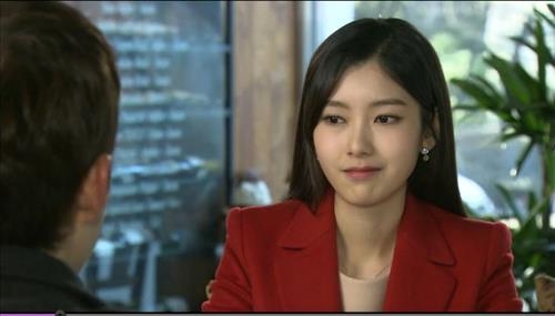 "신화 에릭·배우 나혜미 교제중…띠동갑 연인" - 3