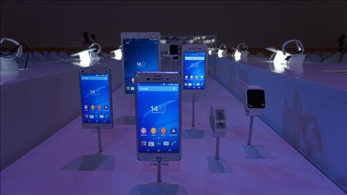 소니의 반격…IFA서 스마트폰·웨어러블 줄줄이 공개 - 3