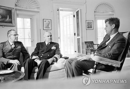CIA 보고서 "박정희, 기회주의자나 공산주의 잠복세력 아니다"(종합) - 4