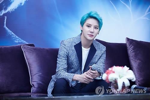 JYJ 김준수·EXID 하니, 열애…대형 아이돌 커플 탄생 - 2