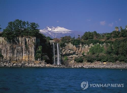 <주말 N 여행> 제주권: 폭우 쏟아져야 볼 수 있다는 '장관'…폭포 기행 '강추' - 4