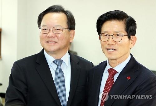 여야 잠룡대결 대구 수성갑…김부겸, 김문수에 20%P 앞서 - 2