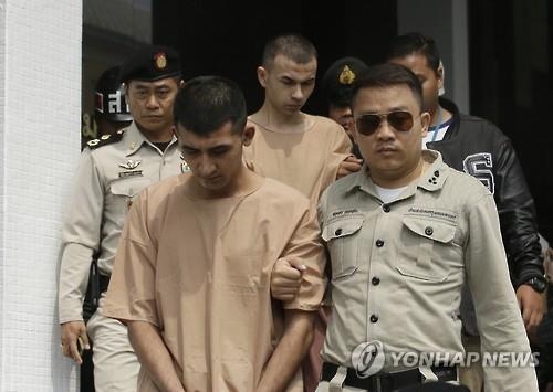 방콕 에라완 사원 테러 용의자 재판 개시…혐의 부인 - 2