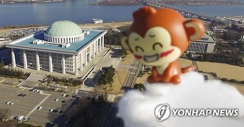 경남 새누리 후보도 잇따라 "무상급식 재개" - 2