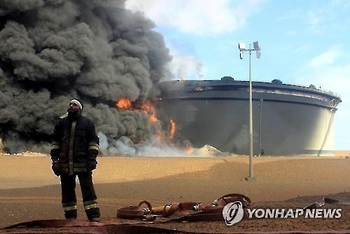 미군, 리비아 내 IS 훈련캠프 공습해 40여명 사살(종합) - 4