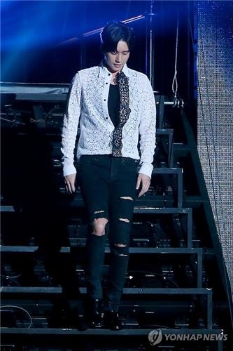 데뷔 10주년 박해진 "수년째 연애못해…결혼은 너무 늦지않게"(종합) - 2