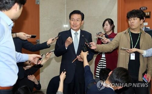 더민주 "20대 국회서 건보료 개편 최우선 추진" - 2