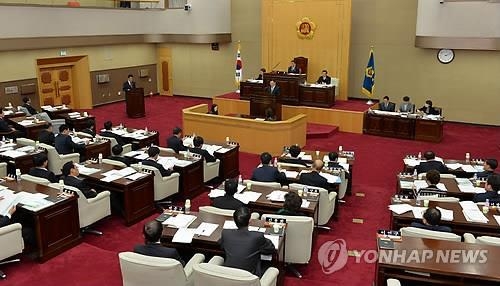 업무추진비 흥청망청 지방의회 '감사 성역'…지자체 손 못대(종합) - 2