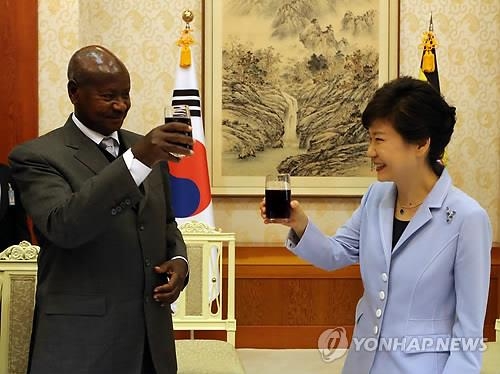 朴대통령, 북한의 아프리카 거점국서 代이은 협력외교 - 3