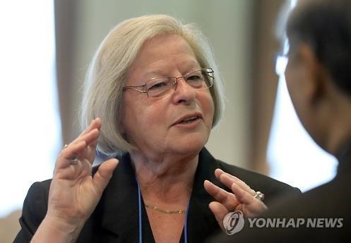 獨외교관이 본 6월 민주화 항쟁…"'램프의 요정'처럼 세상 바꿔" - 3