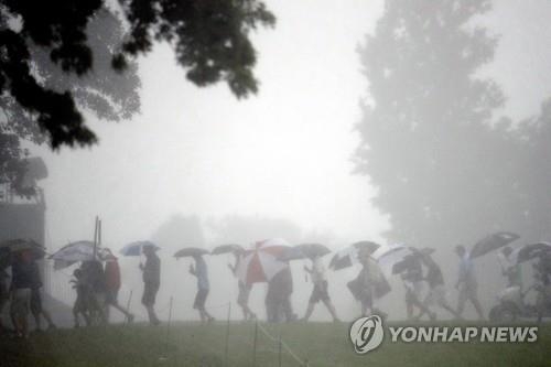-US오픈골프- 대니 리, 폭풍우 속에 2언더파 - 3