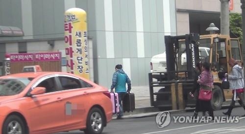 한국내 태국인 10명중 6명 불법체류…입국거부도 급증 - 2