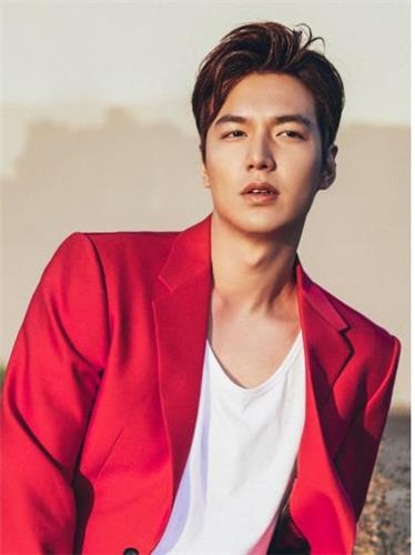 "이민호 생일 축하해요"…팬클럽 1천만원 기부 - 2