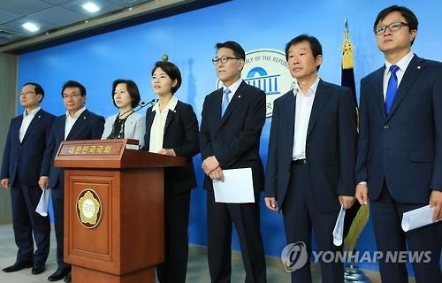 野, 최저임금 결정 D-1 "두자릿수 인상" 압박 - 2