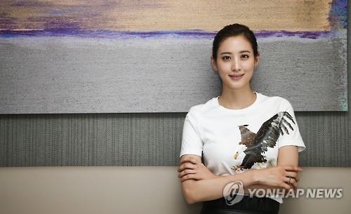 몽골 전사로 다시 돌아온 수현 "캐릭터 따라 저도 성장" - 2