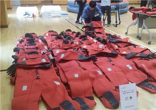 '안전은 모르겠고 팔고 보자'…구명조끼 입고 익사할 판 - 4