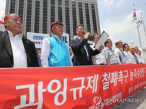 정치권, 김영란법 후속책 마련 고심…농축산물 어이할꼬 - 2