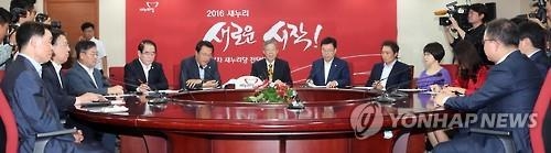 與 '대선 컷오프' 도입 논란…"후보들 다 불러도 모자랄 판에" - 2
