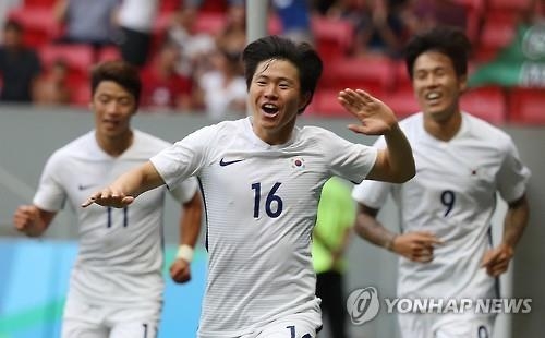 -올림픽- '역전의 명사수' 진종오, 한국선수단 네번째 金 선사 - 3