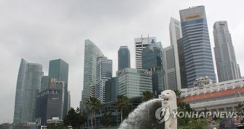 싱가포르 2분기 GDP 전기比 0.3% 증가 그쳐…올 성장전망 하향 - 2