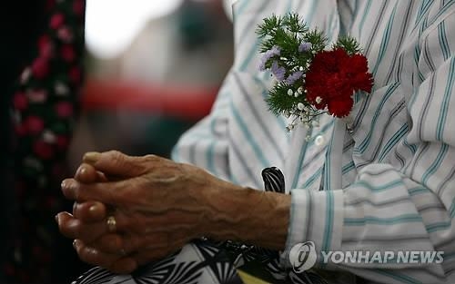 "잘 지내시죠?" 전북우정청, 전국 첫 '우체국돌보미서비스' 시행 - 2