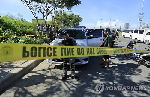 필리핀 '마약과 전쟁' 1천779명 사살…"마약 팔게하다 죽여" - 2
