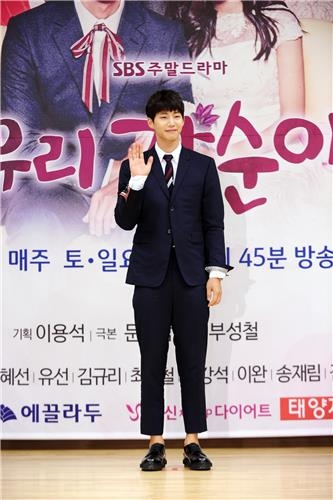 '우리 갑순이' 송재림 "김소은과 편해져 서로 하대하는 사이"1