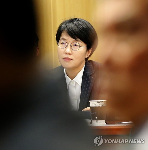 "신세계 프리미엄 아웃렛이 부동산 임대업자?" - 1