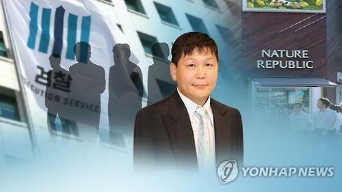 '정운호 뒷돈' 수사관, 사건 청탁 정황 법정서 공개 - 1