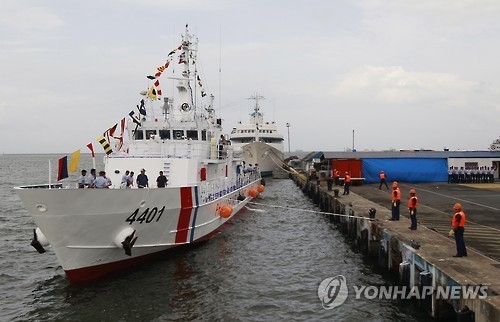일본이 필리핀 해양경비대에 인도한 다기능순시선의 지난 8월 마닐라항 도착모습