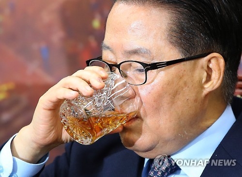 박지원 "처칠은 히틀러와 싸우려 스탈린과 손잡아 승전" - 1