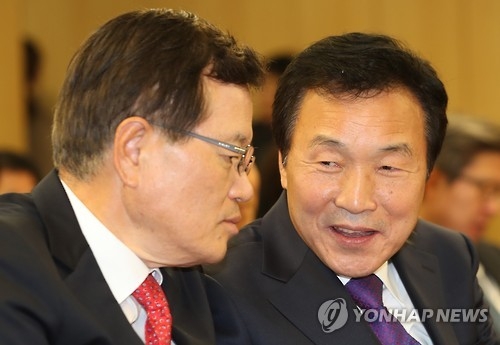 정치권 시선은 벌써 '포스트 탄핵' 정국에…개헌론 충돌 - 2