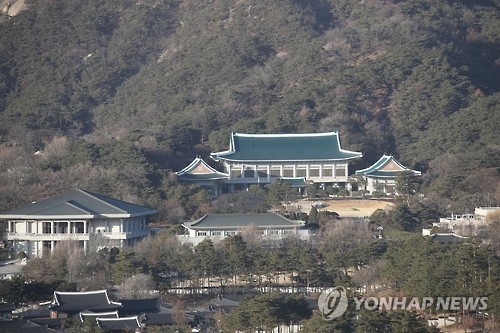 靑, 특검의 경내 압수수색 불허…진입 차단(종합) - 1