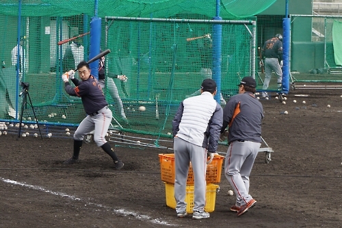 타격 자세 변화를 꾀하는 송광민