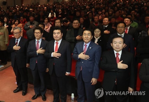 범여주자들, '사드·北인권' 압박 총공세…文 "정치적 이용말라" - 2