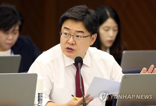 주말 '메아리없는 공방'…범여 "날치기 사과하라" 野 "특검연장" - 1