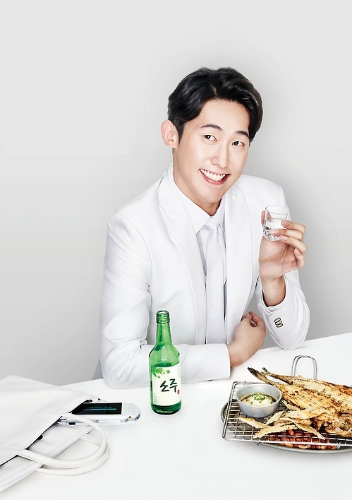 민진웅