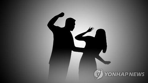이혼소송 아내 묶어 가방에 넣고 이틀간 車에 감금·폭행(종합) - 1