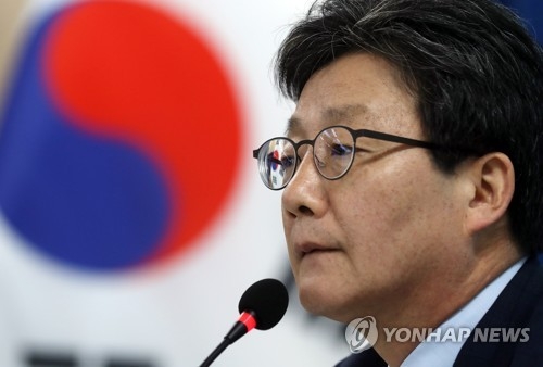 유승민, 홍준표와 연대에 연일 거부감 표출…독자노선 가나(종합) - 1