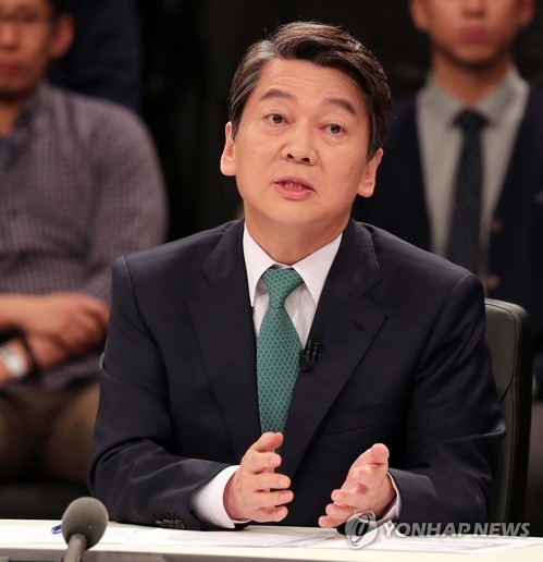 안철수 "골고루 토론했다…생각 전달에 더 노력하겠다" - 1