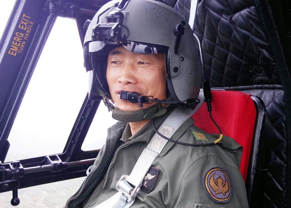 육군항공작전사령부 김경호 조종사