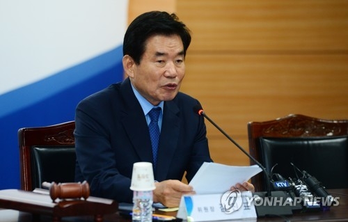 국정委 "지방에 최대한 권한 이양…재정도 이양돼야" - 1