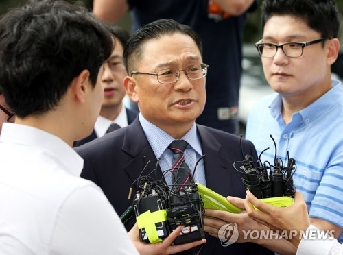 지난 8일 군 검찰에 소환된 박찬주 대장