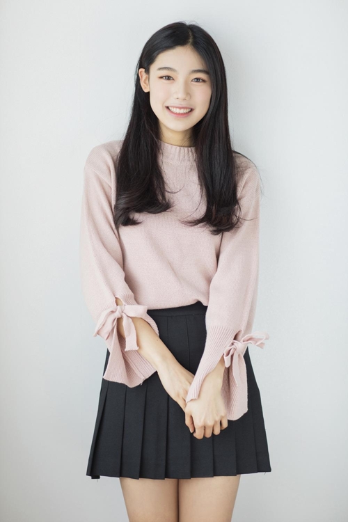 김유안