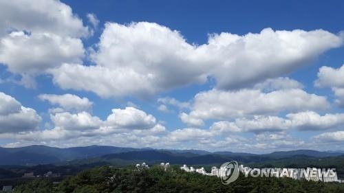 백두대간의 가을 하늘