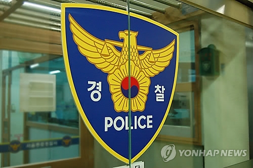 "겨루기 졌다" 하키스틱 휘두른 태권도부 코치 - 1