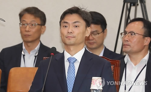 인사청문회 개회 기다리는 박성진 후보자