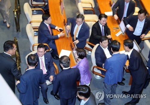 김이수 부결에 정국 급랭…여야 책임공방속 경색 장기화 우려 - 3